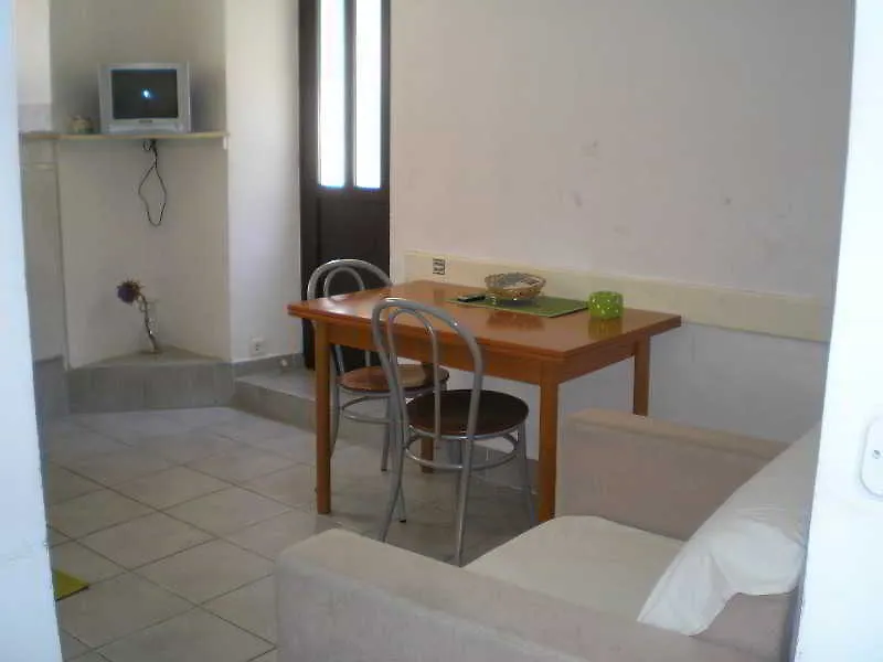 Smoljo Apartments Split 3*,  Hırvatistan